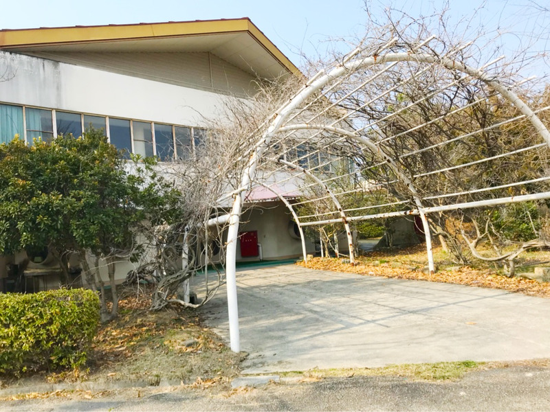 {3<br data-aspectratio=